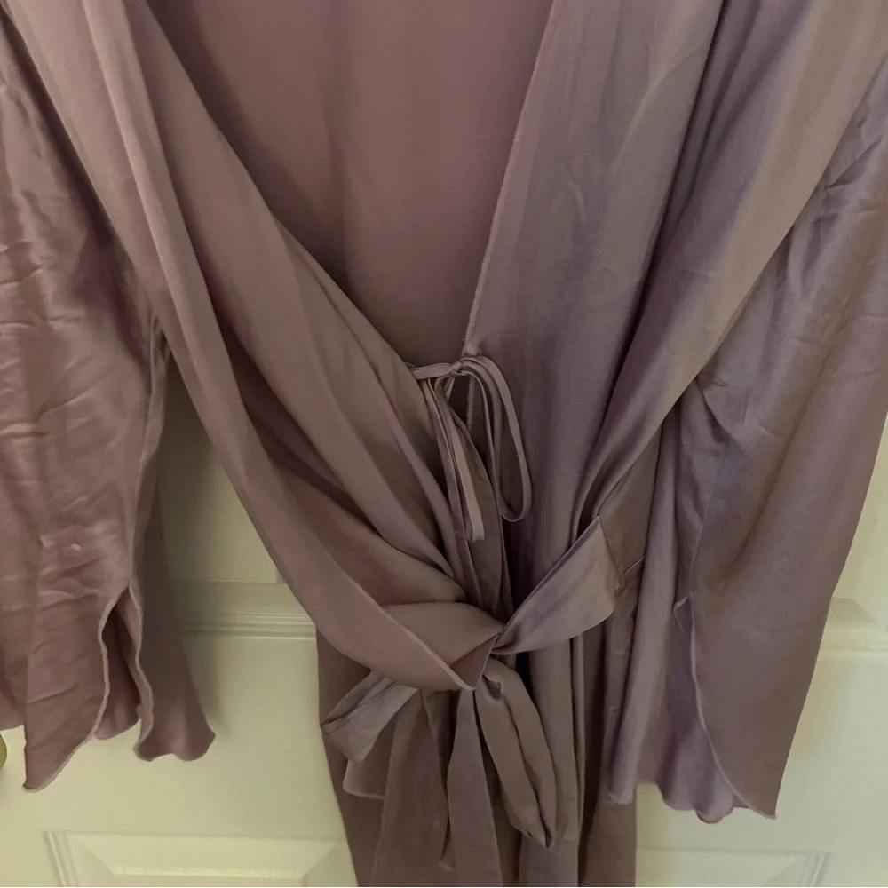 fleur du mal ANGEL SLEEVE ROBE - Picture 2 of 4